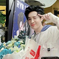 tác giả (kiwi🥝)