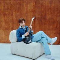 con t/g nhiều chuyện