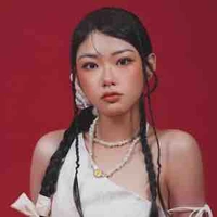 Nguyễn Lê Ngọc Ánh Sáng (Ánh Sáng AZA)