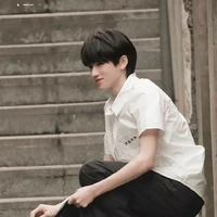 Tống Á Hiên