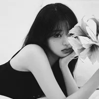 Jang Wonyoung - em