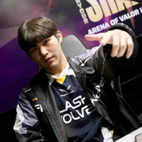 Vương Tử Tu [FW Nailiu]{Nailiu}