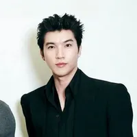 Trần Minh Hiếu ( 29 tuổi )