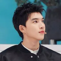 Trần Minh Hiếu ( 20 tuổi )