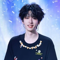 Hạ Tuấn Lâm (🐰)