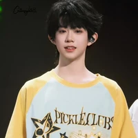 𝙏𝙧𝙖̂̀𝙣 𝘿𝙞̣𝙘𝙝 𝙃𝙖̆̀𝙣𝙜