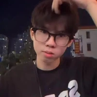 Nguyễn Hữu Đạt/ Phoenix