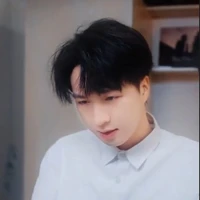 Cháu Hiệu Trưởng