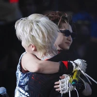 hãy cho tác giả nổi tiếng đi