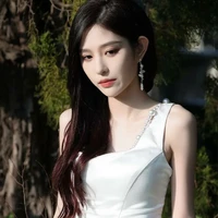 Vương Dịch ( nàng )