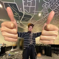 Tgia bía thầy Chêms