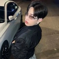 vòng xoay bươm bướm