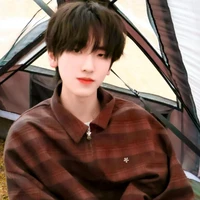 Tả Kỳ Hàm - cậu