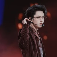 nghiêm hạo tường