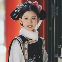 Tiểu Thúy - cung nữ Hoàng hậu