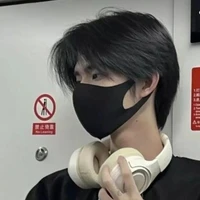 Lục Doãn Kim Ngưu-@trau