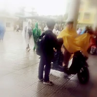 Simp lỏ bé Trung