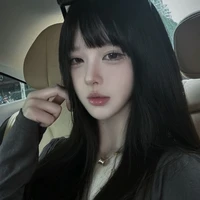 Phạm Tuyết Ngân