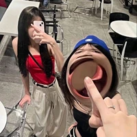 ( hai chị em nhà nàng)