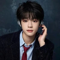 Uông Tuấn Hy_gã