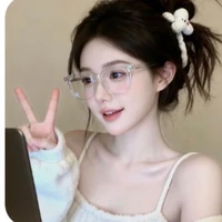 An Thư  Nguyệt