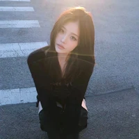 Trần Gia Ninh(bff nữ9)