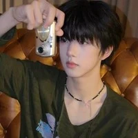 Trương Hàm Thụy