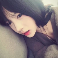 Hoàng Thanh Nhã -bn nu9.  __thn__