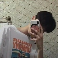 tả trương hoài tư /@ charityᶻ 𝘇 𐰁