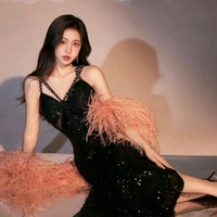 Lý Nhã Hân ( Mẹ của hắn)