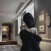 Hoàng Anh -bà Phạm(mẹ em)