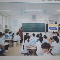 Cái lớp - Chợ vỡ