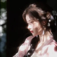 Từ Mộng Cầm bạn thân nu9