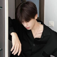 ♈︎ Viên Á Phong◞ 𝕎