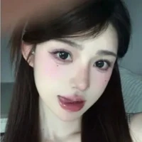 lục hoàng bảo hân