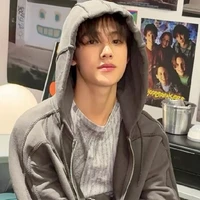 Eom Sung-Hyun .