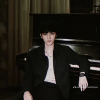 Vương Tuấn Khải-anh