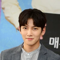 Ji Chang Wook (cha nàng)