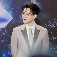 Thục Đức Hoàng Hậu