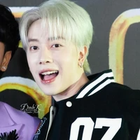 ᴛʀᴀ̂̀ɴ ᴘʜᴏɴɢ ʜᴀ̀ᴏ