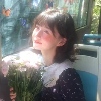 Trần Tuyết Lan | bạn cô