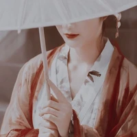 Má Phượng (Tú Bà Mai Phượng-má nuôi anh)