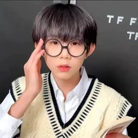 Trần Dịch Hằng ( nguyên chủ)