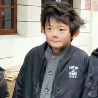 ah lúc 10 tuổi