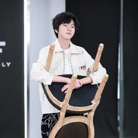 Nhiếp Vĩ Thần-🦫