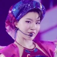 Nguyễn Diệu Huyền - Pháo