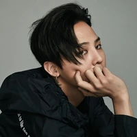 Kwon Jiyong [ Ba cô ]