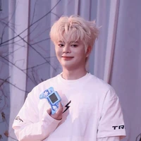 NGUYỄN QUANG ANH/ BỘT