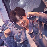 Lê Quang Huy •Ryn Lee• - 03