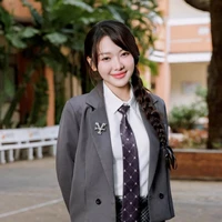 TRẦN HOÀNG PHƯƠNG LAN (YEOLAN)